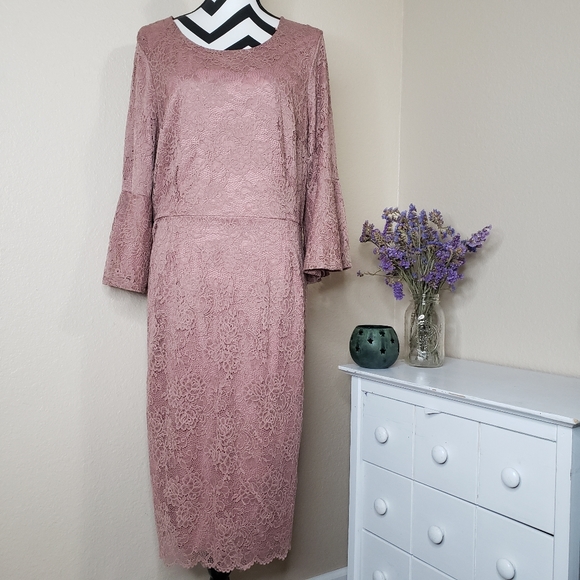 Mikarose Dusty Pink Lace Pencil Fit Dress🌵 - Picture 7 of 7